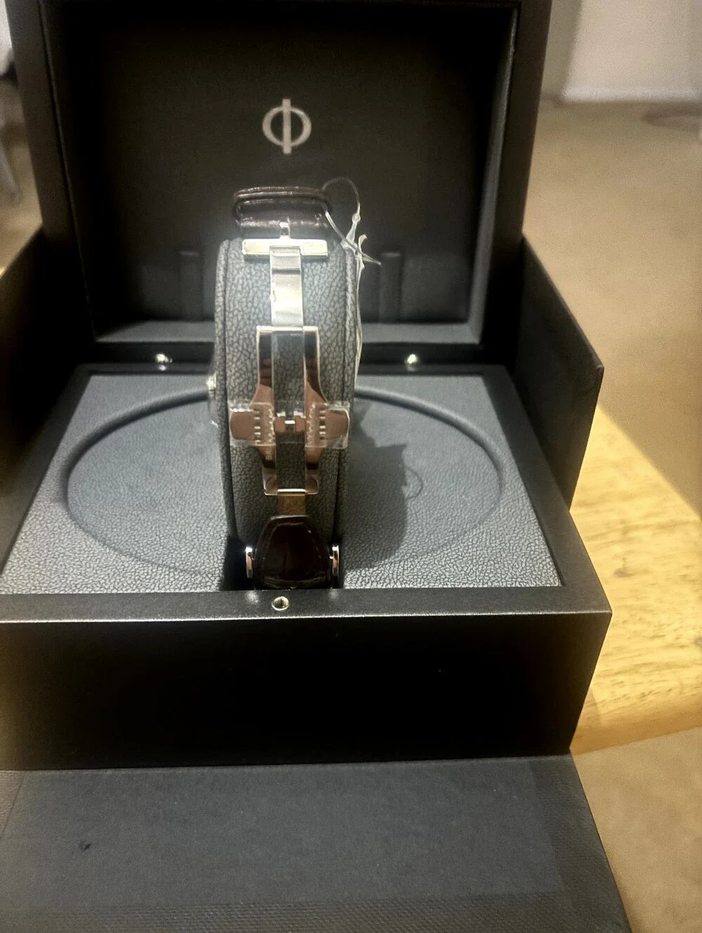 NWT BAUME & MERCIER BROWN LEATHER WATCH